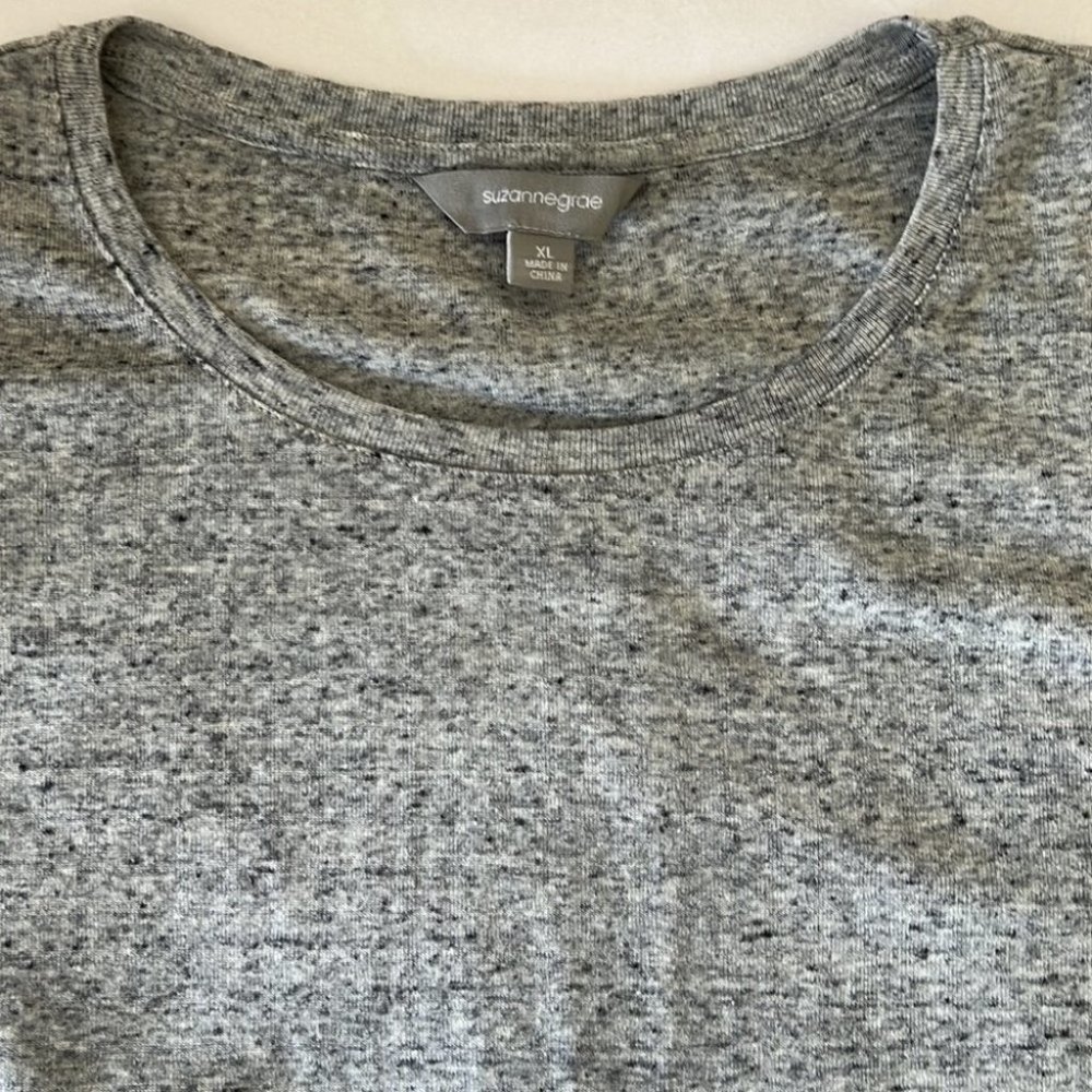 Suzanngrae AU-XL Gray LongSleeve Top Tee Shirt NWOT - Picture 7 of 10